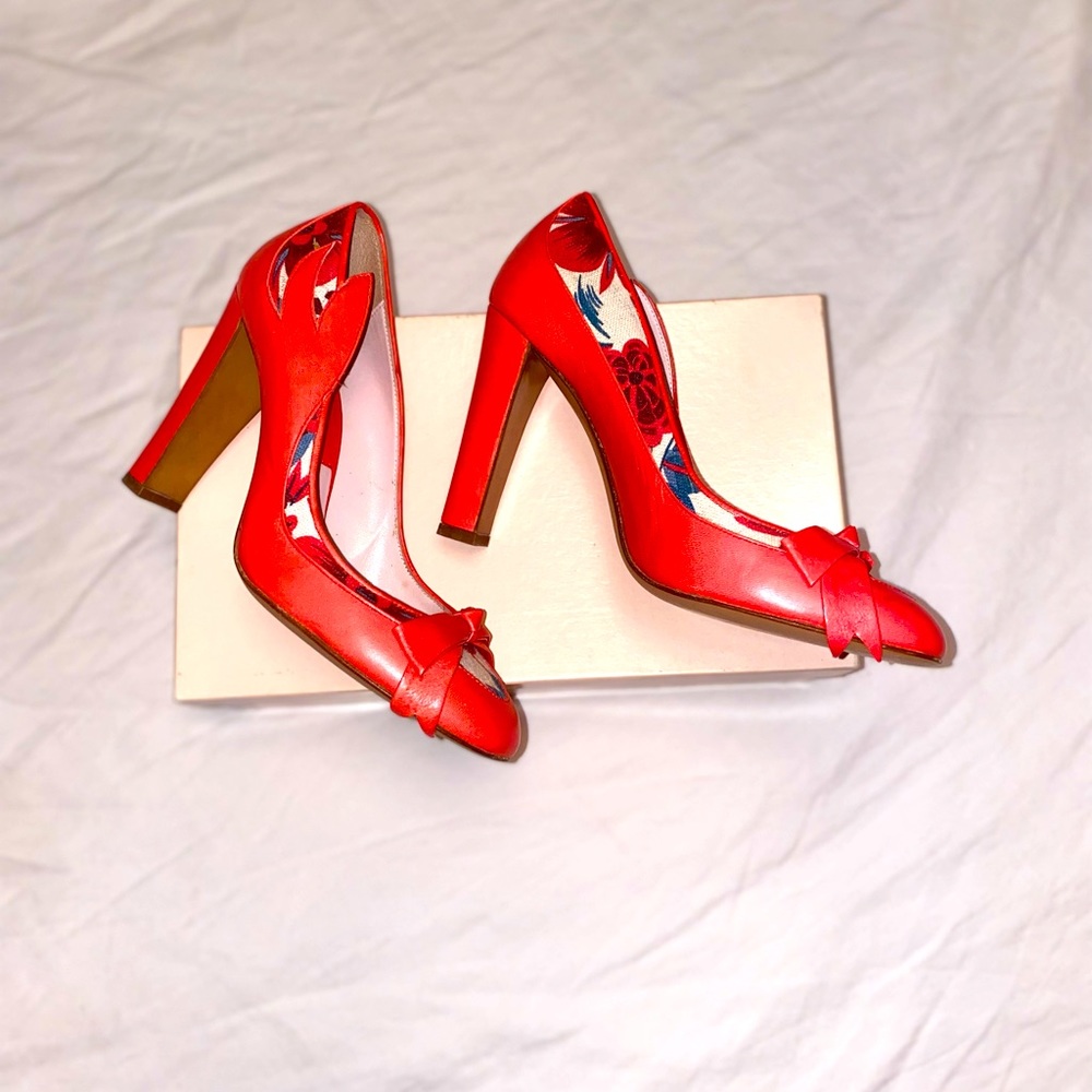 LAURENCE DACADE WIDE HEEL SHOE!